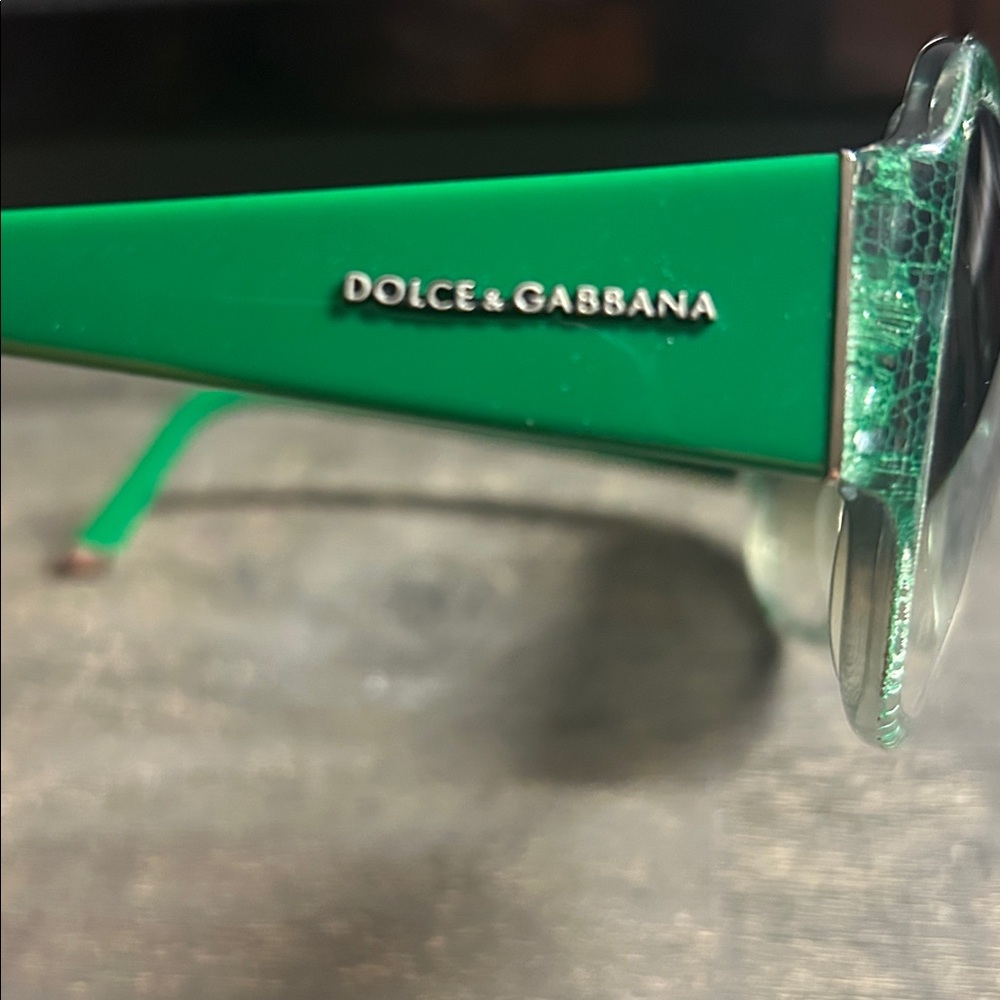 Dolce & Gabbana Emerald Green Lace Sunglasses‎ - Picture 2 of 9